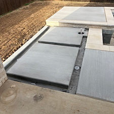 Green-Meets-Blue-Custom-Turf-Putting-Green-Around-New-Pool-in-Kennedale-TX 0